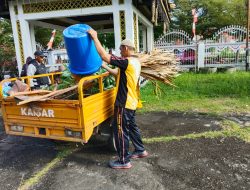 Polres Palopo bersama Kodim 1403 Palopo melaksanakan Karya Bakti berupa pembersihan di Istana Kesatuan Luwu, Rabu (14/8/2024).