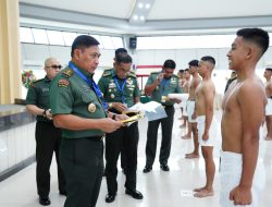 Pangdam XI/Hsn Memimpin Sidang Parade Penerimaan Caba PK TNI AD TA. 2024 Panda Makassar*