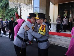 Tradisi Penyambutan Kapolda Sulsel Irjen Pol. Dr (c) Yudhiawan S.H., S.I.K., M.H., M.Si. di Mako Polda Sulsel*
