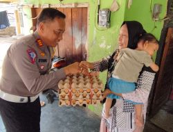 Polres Palopo  Memberikan Bantuan Kepada Seorang Balita Yang Mengalami Stunting