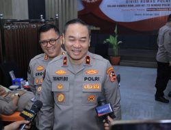Hari Jadi Humas Polri Ke-73, Divhumas Polri Gelar Donor Darah Bersama Media.