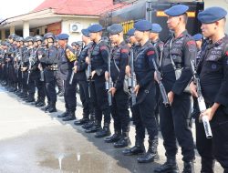 Apel Pengecekan BKO Brimob Kelapa Dua dalam Rangka Persiapan Pengamanan Perhitungan Suara di Tingkat PPK.