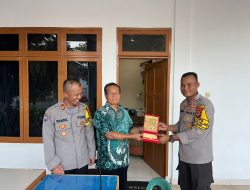 Pendeta Gereja katolik paroki  Santo Bersilaturahmi Bersama Kapolres Palopo