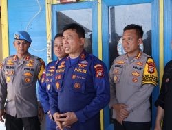 *HUT ke-74, Ditpolairud Polda Sulsel Transplantasi Terumbu Karang*