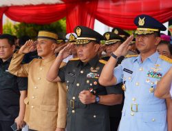 Pangdam XIV/Hsn Menghadiri Acara Sertijab Danlantamal VI Makassar*