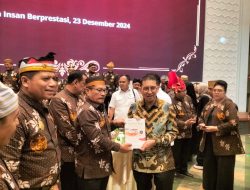 MAkN Gelar Audiensi dengan Menteri Kebudayaan RI, Perwakilan dari Kerajaan Enrekang Serahkan Buku Sejarah Jejak Pemerintahan Toalala dan Lontara Duri*