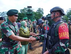 Pangdam XIV/Hsn Berangkatkan Satgas Pamtas RI-PNG Untuk Latihan Penyiapan Operasi di Sanggabuana*