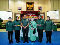 Pangdam XIV/Hsn dan Ketua Persit KCK PD XIV/Hsn Hadiri Syukuran HUT Ke-63 Kowad*