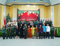 Pangdam XIV/Hsn Hadiri Perayaan Natal Oikumene Tahun 2024 Pimpinan Kasad Secara Virtual*