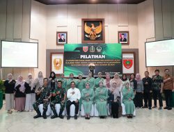Kapoksahli Pangdam XIV/Hsn Resmi Tutup Pelatihan 25 Kompetensi Dasar Kader Posyandu dan Konselor Laktasi Jajaran Kodam XIV/Hsn*