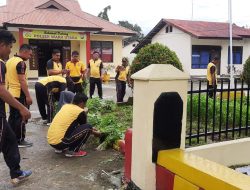 Kapolsek Wara Utara, menjelaskan selain untuk mendukung ketahanan pangan, program ini juga bertujuan memberikan contoh kepada masyarakat