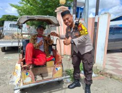 Kapolres Palopo mengimbau para pedagang agar menaikkan harga sesuai dengan aturan pemerintah dan tidak memberatkan masyarakat,