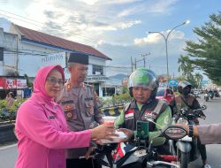 Kapolres Palopo, AKBP Safi’i Nafsikin, menyampaikan kegiatan berbagi takjil ini merupakan bentuk kepedulian Polres Palopo terhadap masyarakat,