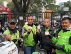 RS Bhayangkara TK II Sartika Asih Gelar Bhaktikes HUT Bhayangkara ke-79 di Kantor Gojek Bandung