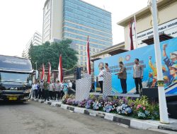 Kapolri Lepas 700 Buruh Terdampak PHK Untuk Kembali Bekerja, Wujud Kolaborasi Selesaikan Permasalahan Industrial
