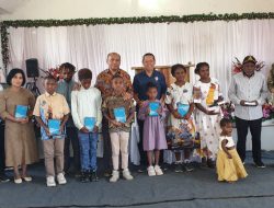 Wujud Kepedulian, Polda Papua Dukung Pelayanan Gereja di Wamena Lewat Bantuan Rohani dan Sosial