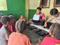 Hadirkan Semangat Belajar Satgas Si Ipar Polres Yahukimo Kembali Melakukan Kelas Ceria