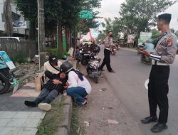 Kecelakaan Lalu Lintas Libatkan Dua Pengendara Motor di Poros Pallangga, Satu Orang Tak Sadarkan Diri