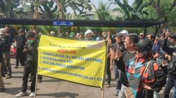 Masuk Ruko Sendiri Bayar? Puluhan Pengusaha di Kawasan Ruko GGC Bekasi Selatan Gelar Aksi Protes