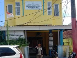 Warga Protes Pembagian Kupon Pasar Murah di Kelurahan Ujung Tanah Makassar